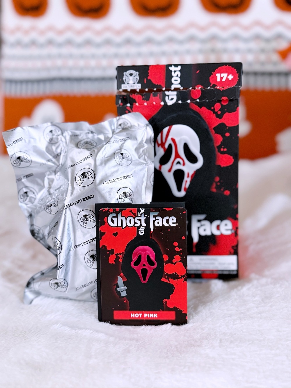 VIRAL Ghost Face Mystery Vinyl Plush Bag Clip Blind Box- HOT PINK